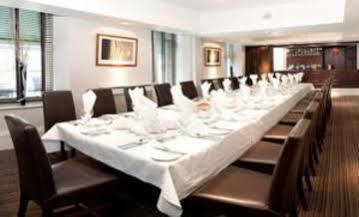 Hotel Cults 4*